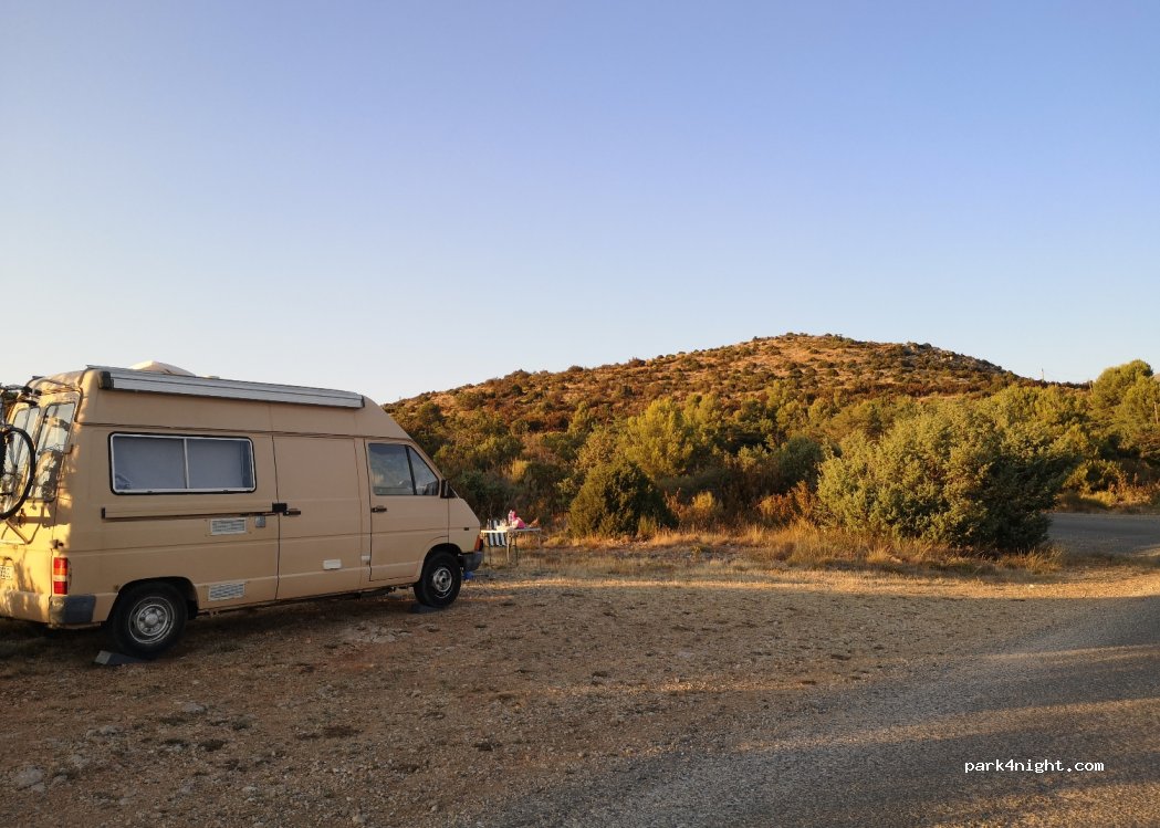 (04360) Moustiers-Sainte-Marie - Unnamed Road — foto 2