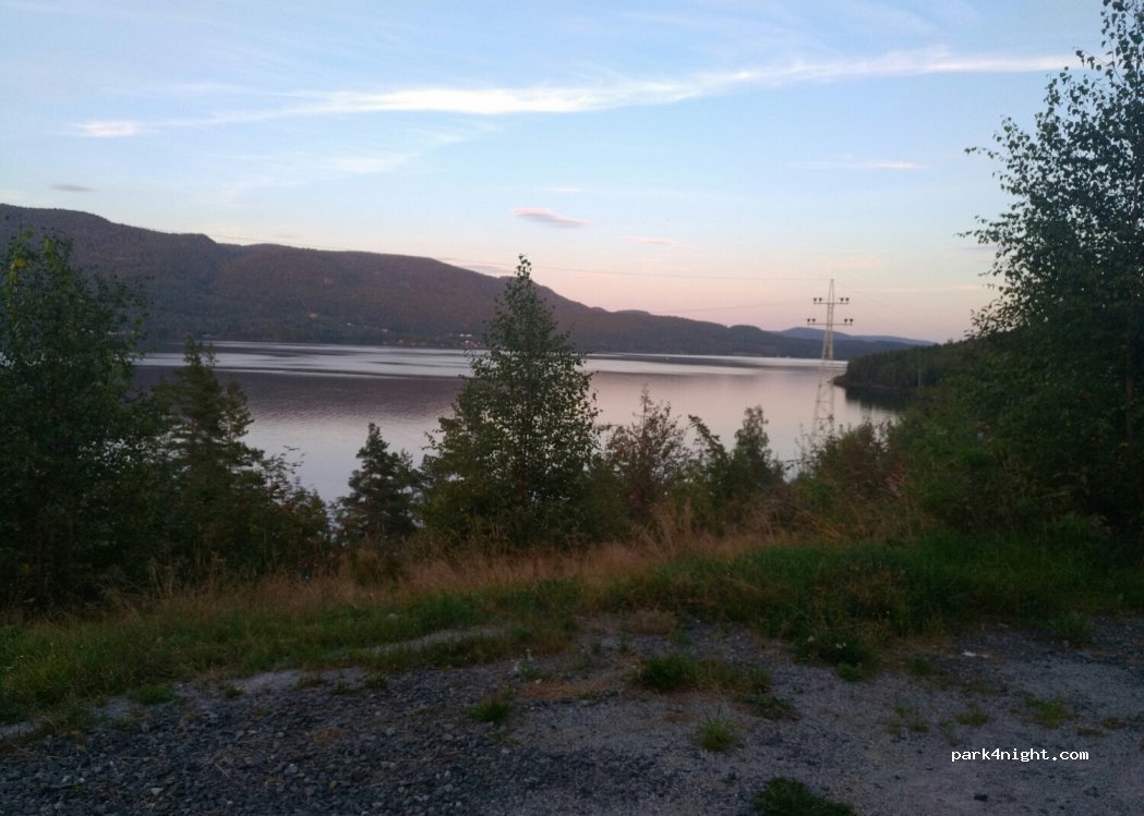 (3322) Darbu - 1031A Hakavikveien — foto
