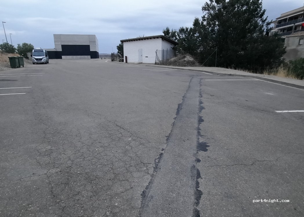 (50840) San Mateo de Gállego - 34 Avenida General Franco — foto 2
