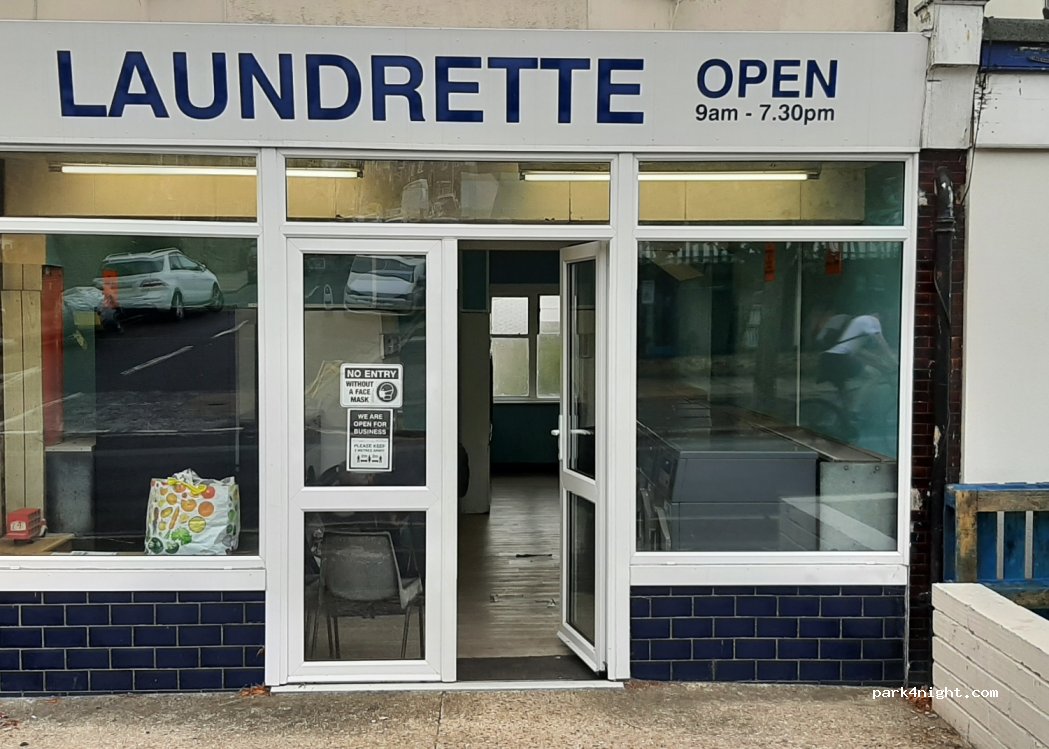(CT9 2LY) Margate - 78 Upper Dane Road — foto