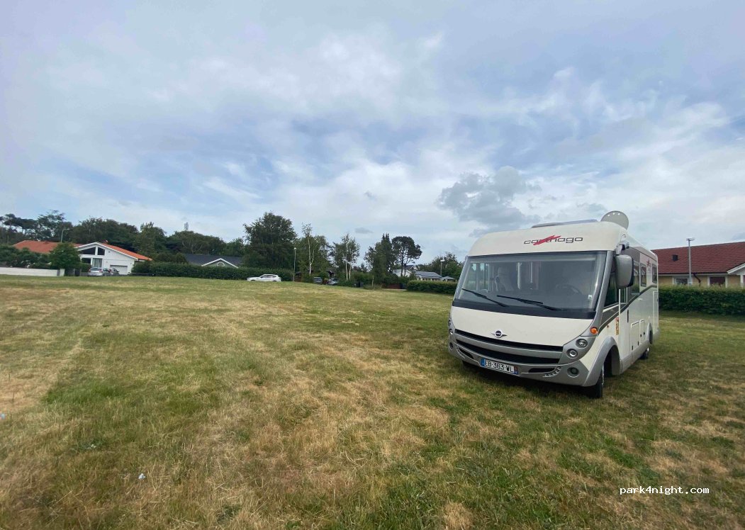 (312 61)  - 21F Cirkelvägen — foto 2