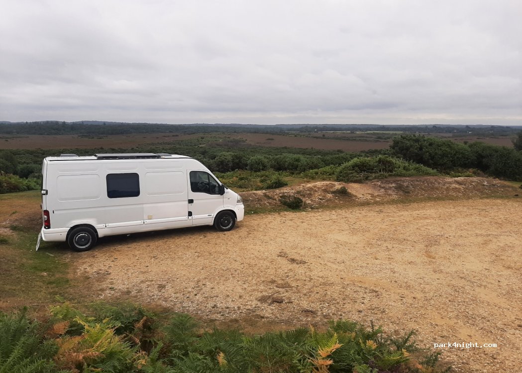 (SO42 7UP)  - Burley Road — foto