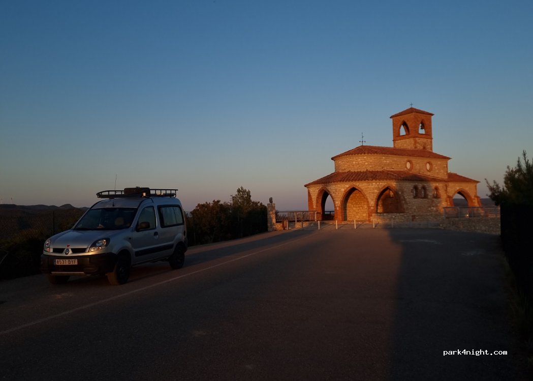 (50795) Fayón - Unnamed Road — foto 3