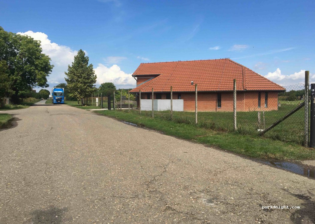 () Kovilj - 81 Ive Lola Ribara — foto