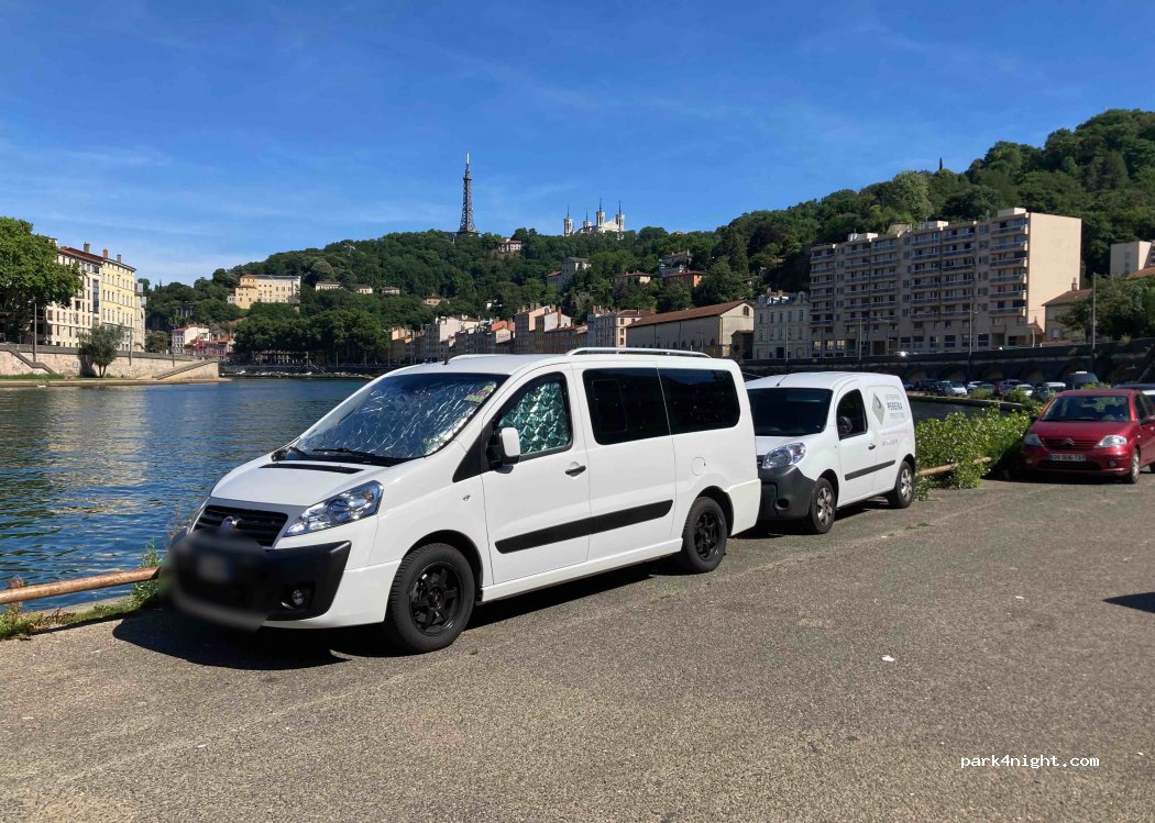(69009) Lyon - 3B Quai Chauveau — foto 3