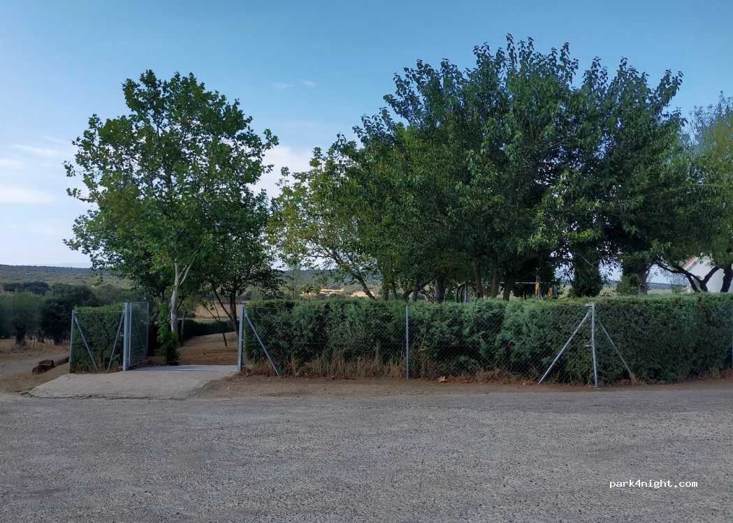 (10393) Valdehúncar - Calle Duque de Alba — foto 2