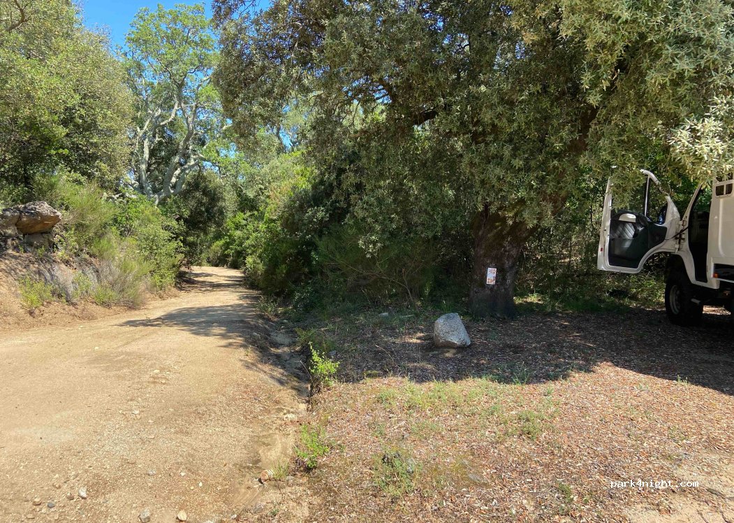 (17720) Maçanet de Cabrenys - Unnamed Road — foto