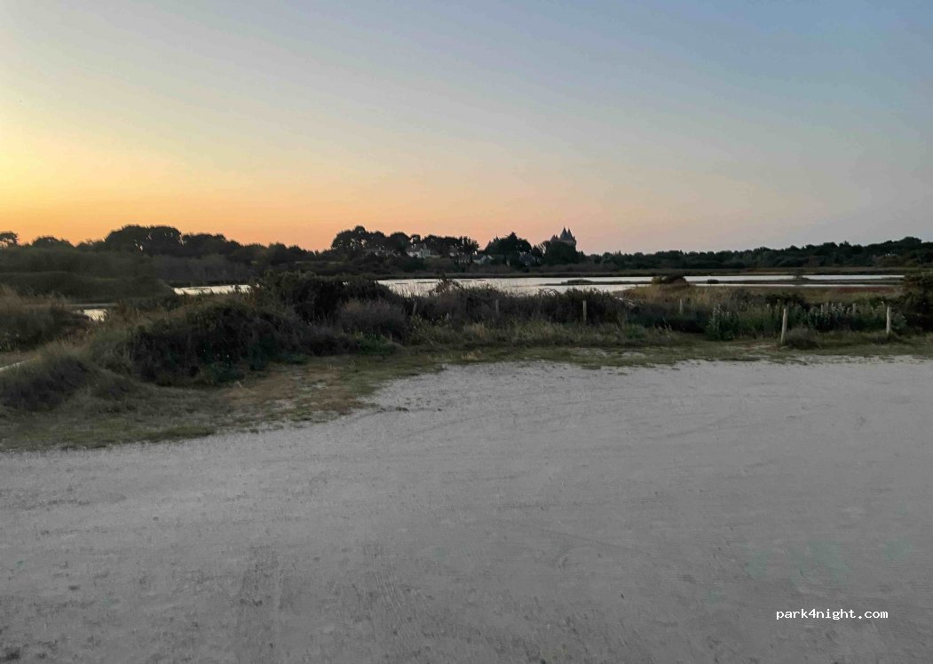 (56370) Sarzeau - Chemin Lousaou — foto 3