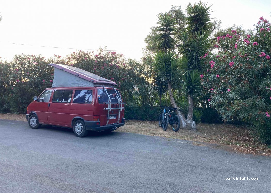 (490 83) Paleokastritsa - Unnamed Road — foto
