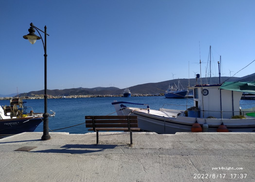 (340 17) Agii Apostoli - Unnamed Road — foto