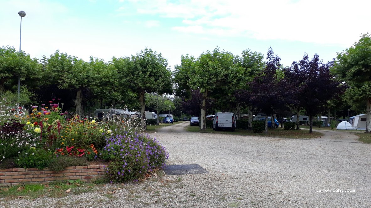 Municipal Camping and cottage Meridian — foto