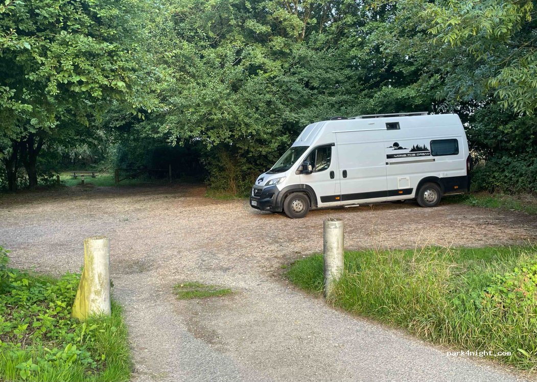 (DT11 0EF) Okeford Fitzpaine - — foto 4
