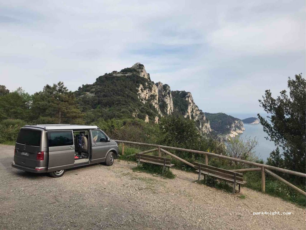 (19132) Portovenere - Unnamed Road — foto