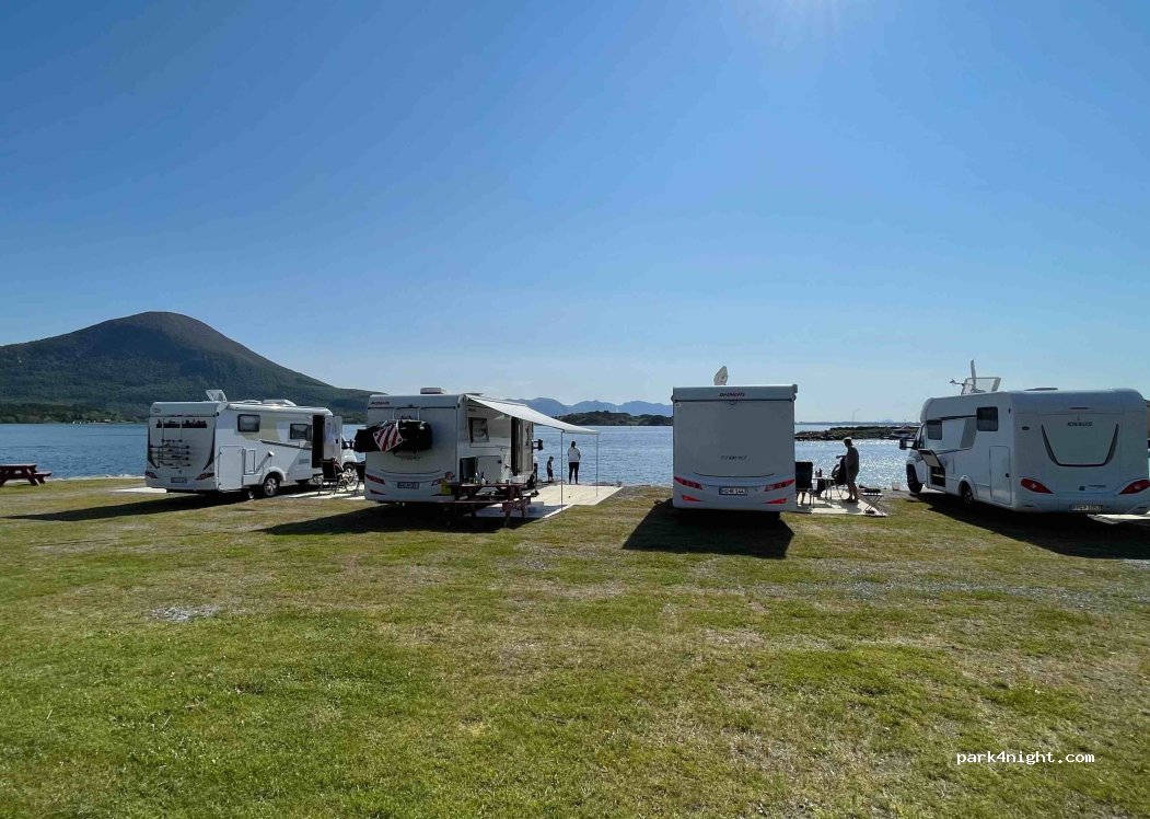 Tornesfjord camping — foto 2