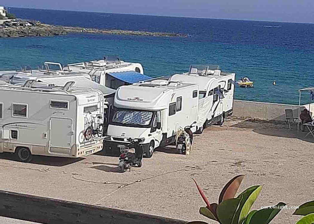 Area Sosta Camper — foto