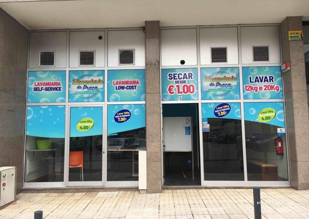 (4715-005) Braga - 37 Praça Araújo Carandá — foto