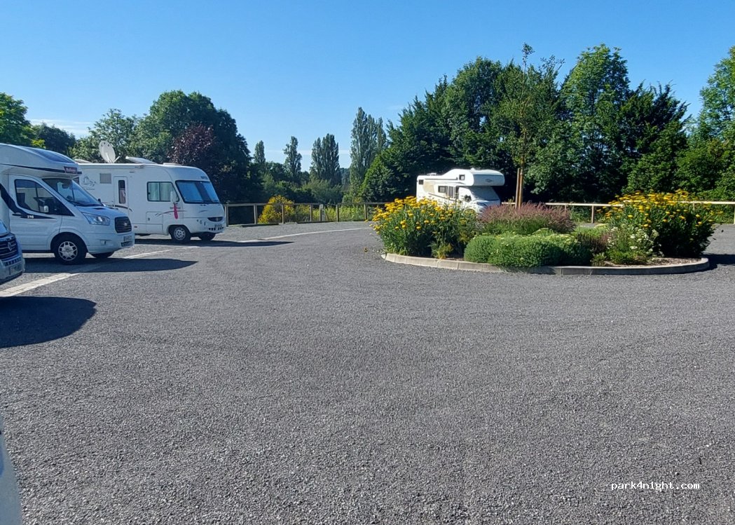 (33570) Lussac - 152-155 La Grange — foto 3