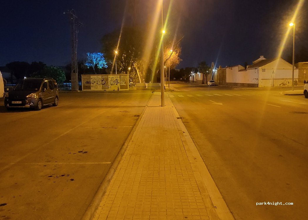 (46940) Manises - 8 Carrer de Sedavi — foto 2