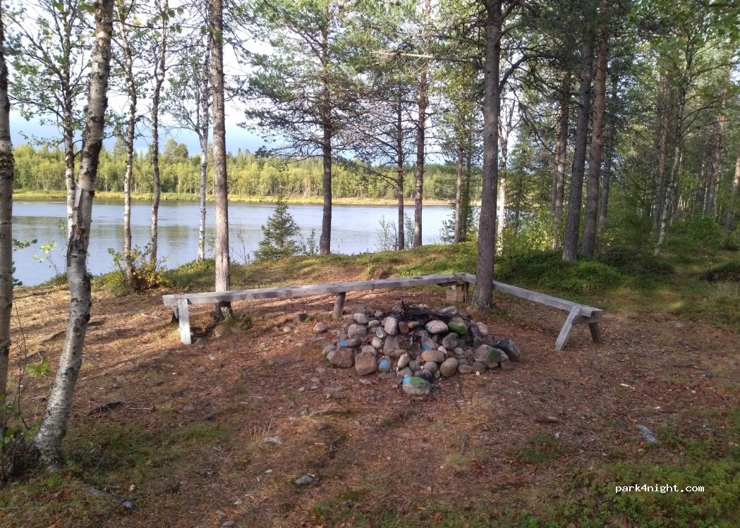 (982 99) Gällivare - Unnamed Road — foto 2