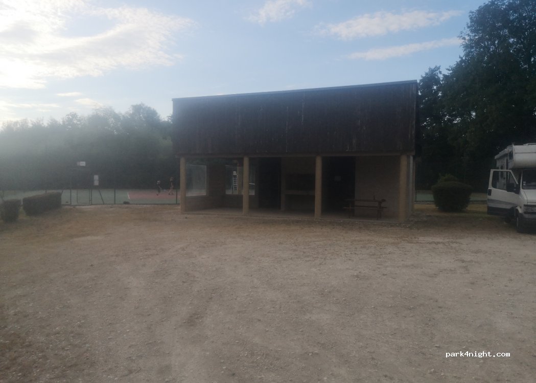 (18260) Subligny - 18 Le Bourg — foto 2
