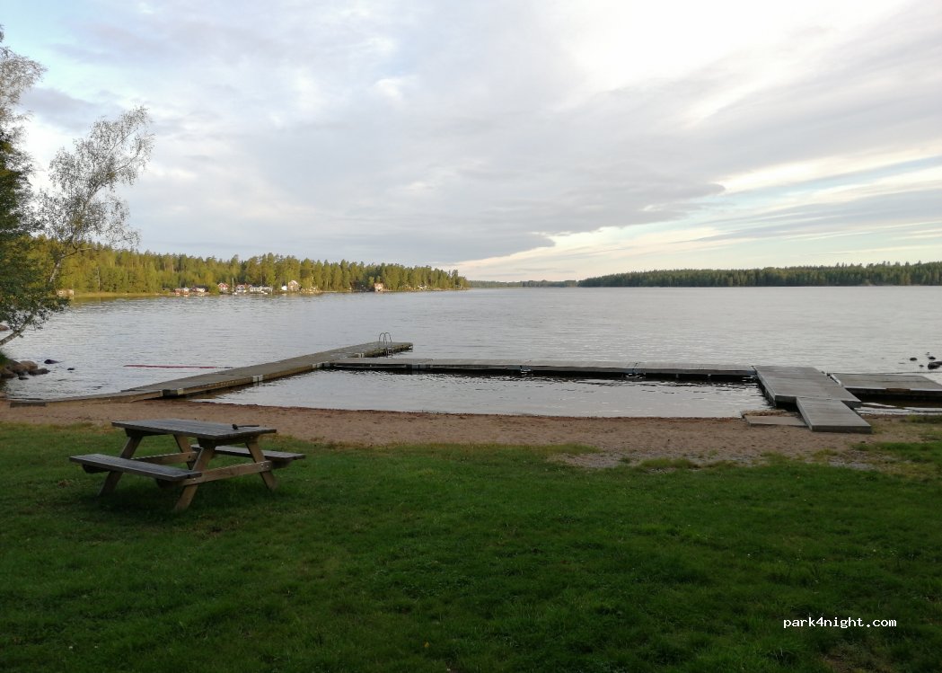(610 14) Rejmyre - 10 BADPLATSVÄGEN — foto