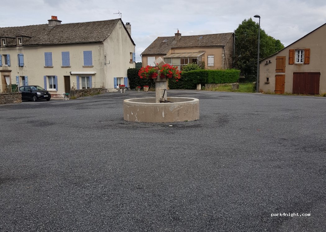 (12410) Salles-Curan - Bouloc — foto