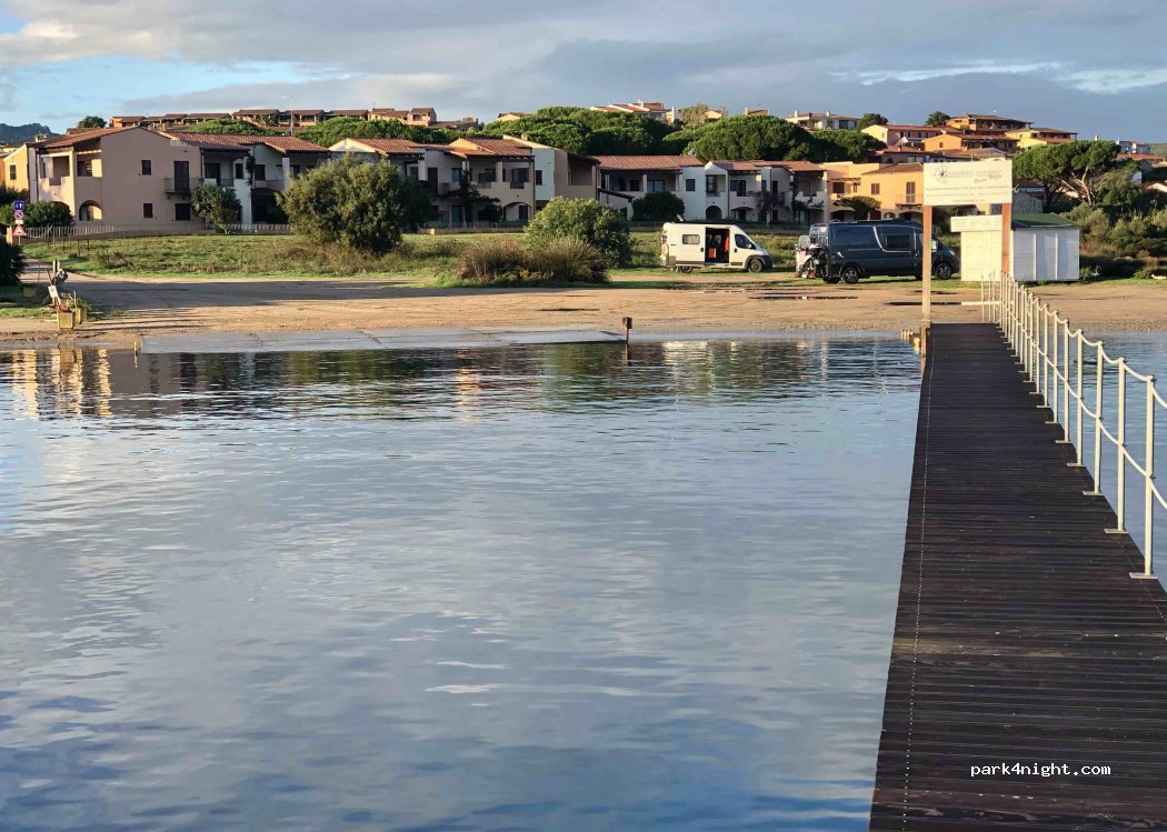(07028) Porto Pozzo - 3A Piazzale Porto Turistico — foto 5