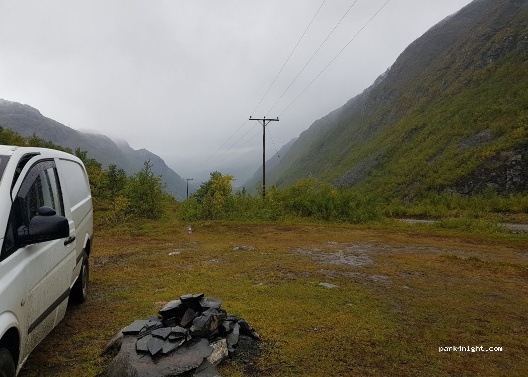(9147) Birtavarre - Unnamed Road — foto