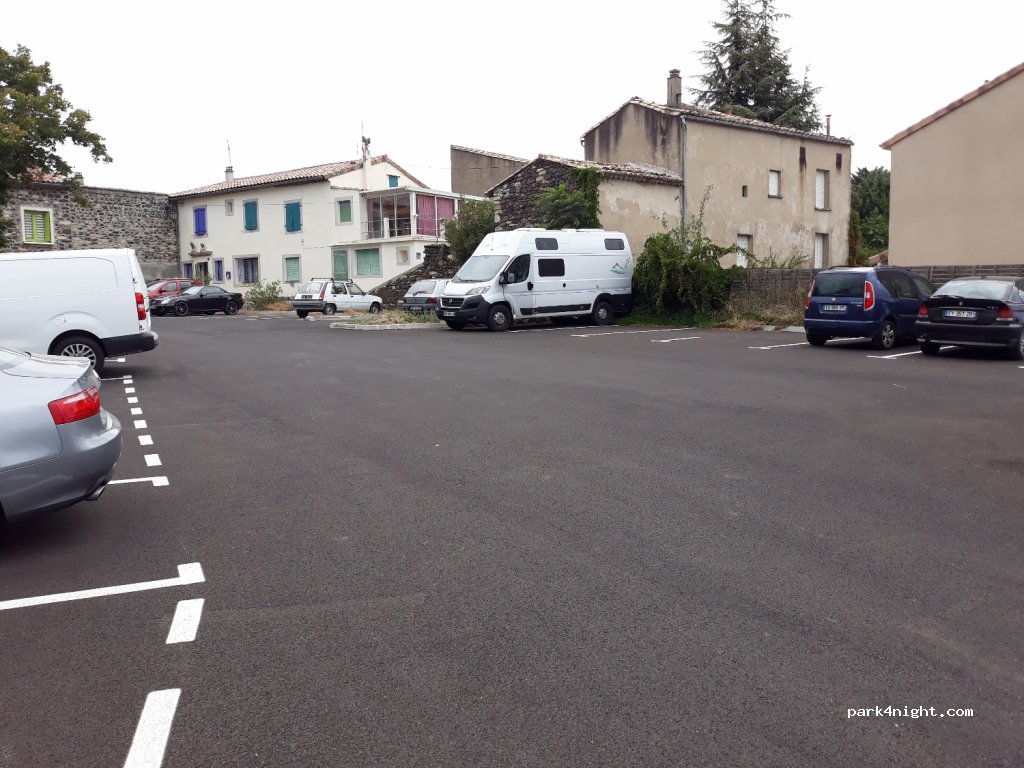 (07580) Saint-Jean-le-Centenier - Place de la Poste — foto