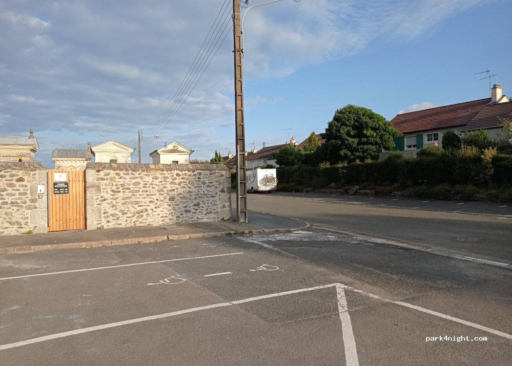 (53940) Saint-Berthevin - 1 Rue de Normandie — foto