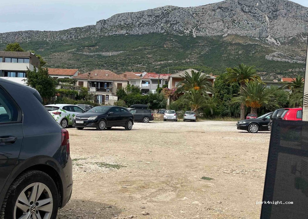 (21215) Kaštel Gomilica - 7 Obala Kralja Tomislava — foto