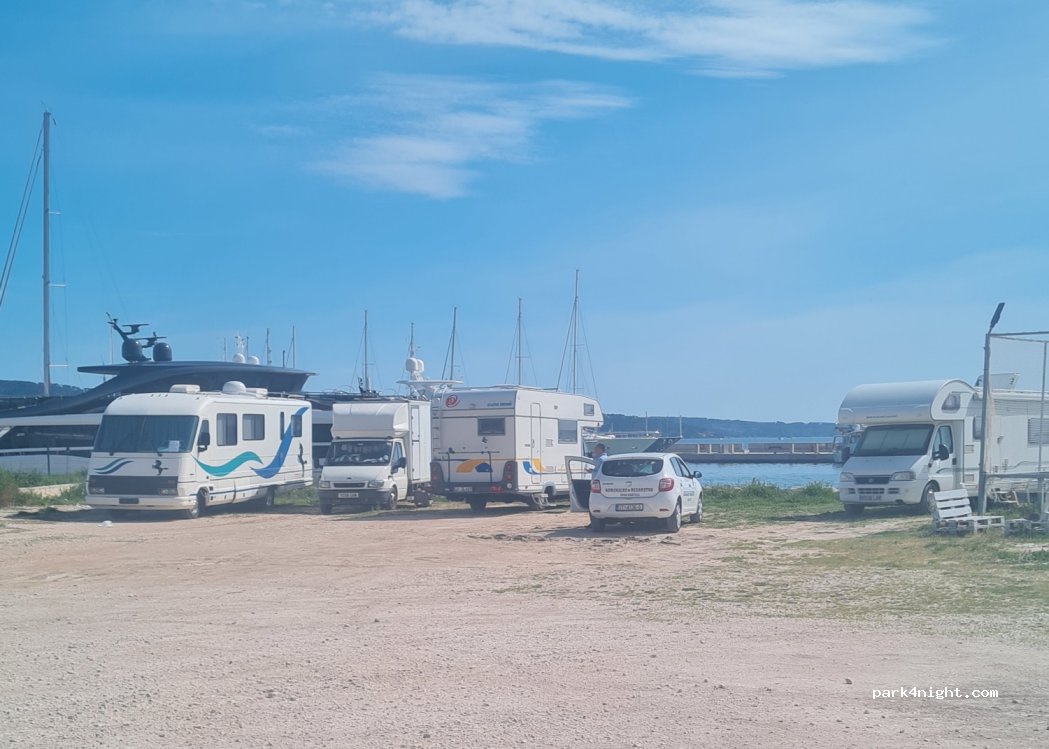 (21215) Kaštel Gomilica - 7 Obala Kralja Tomislava — foto 3