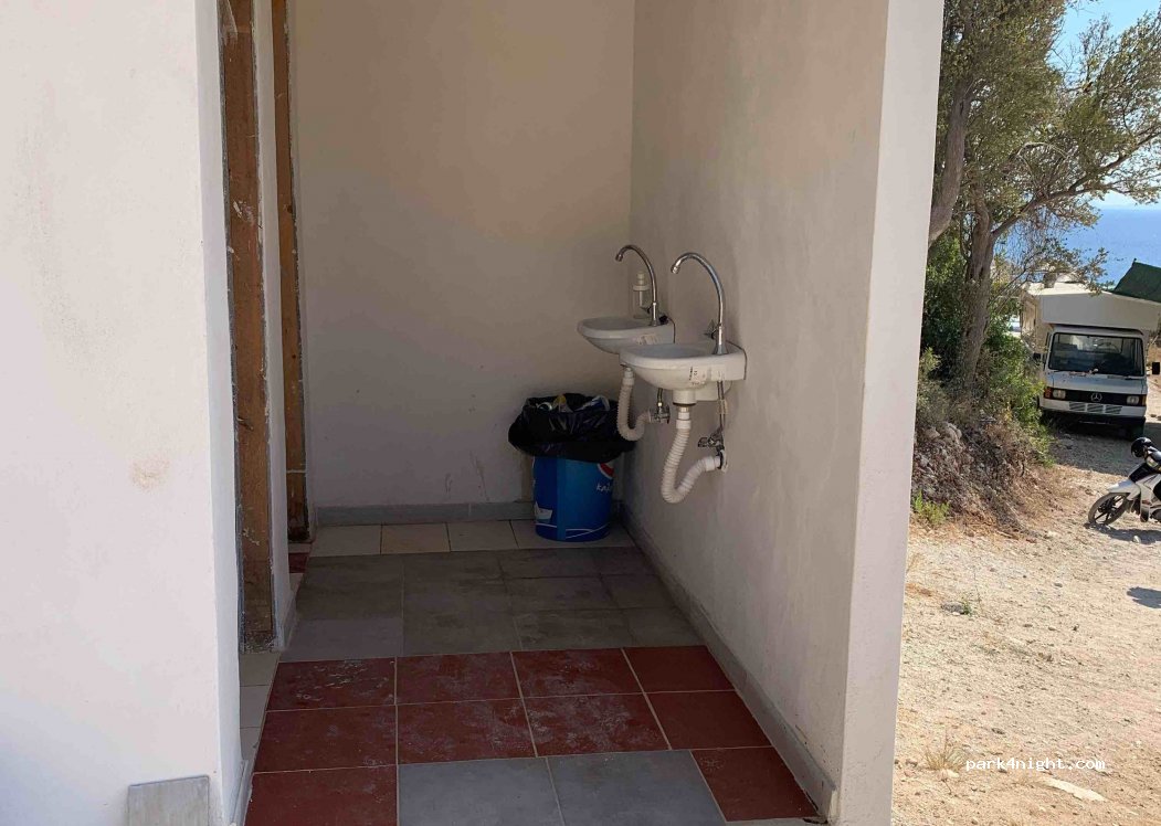 (310 82) Lefkada - μονοπ. Αγιοφίλι — foto 2