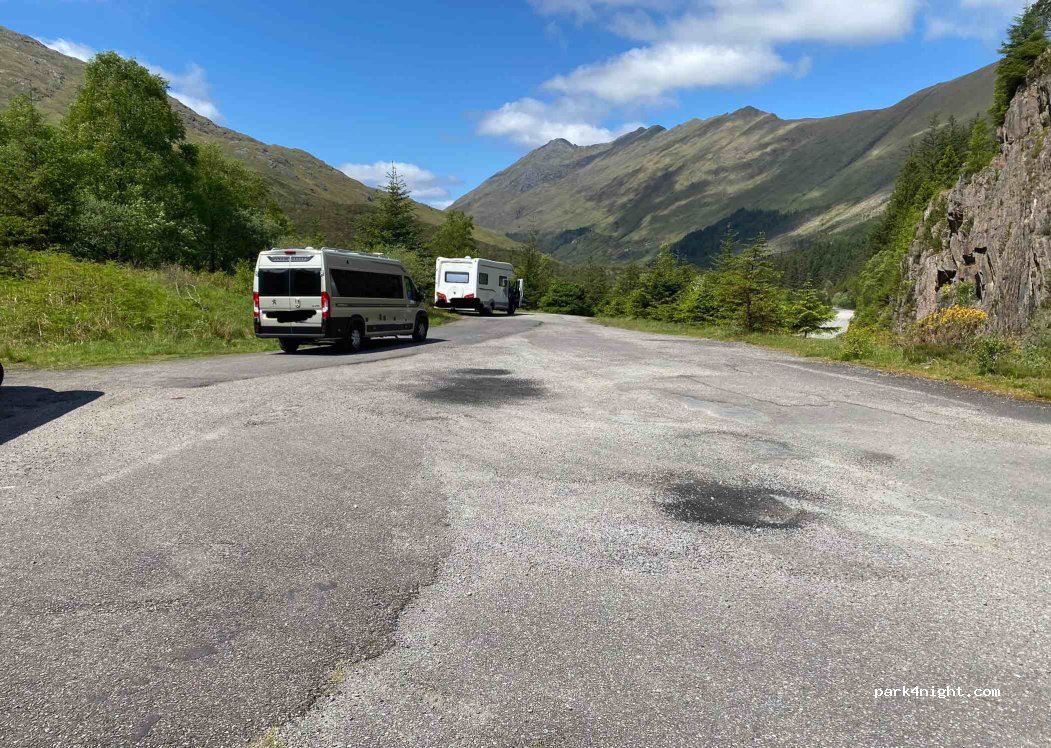 (IV40 8HU) Inverness - A87 — foto
