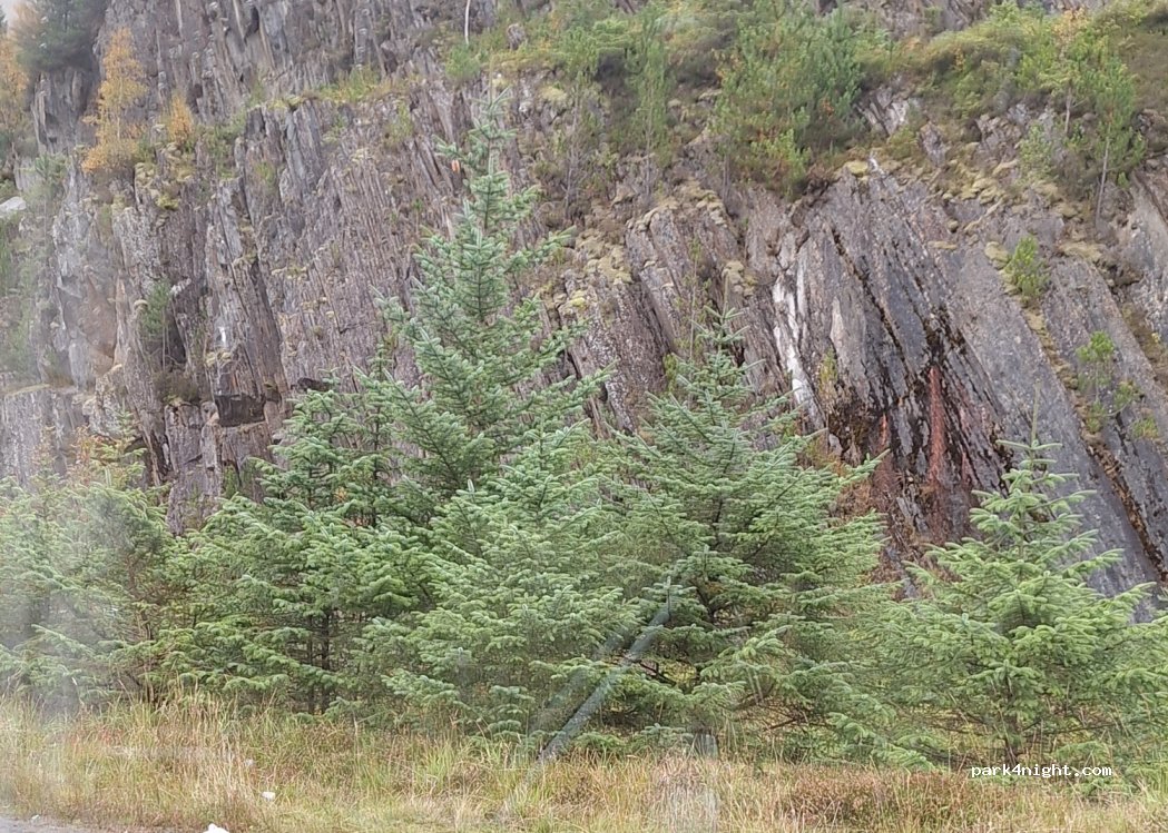 (IV40 8HU) Inverness - A87 — foto 4
