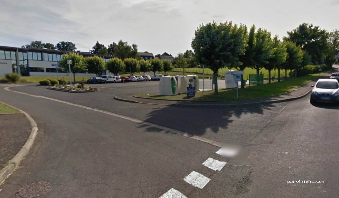 (15130) Ytrac - Rue Jean de la Fontaine — foto