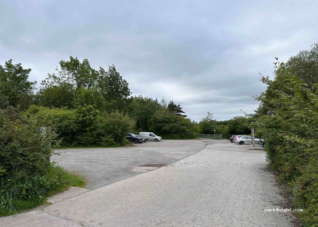 (CF32) Aberkenfig - Fountain Road — foto 4