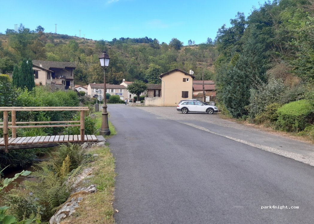 (42600) Écotay-l'Olme - 9 Route du Vieil Ecotay — foto 3