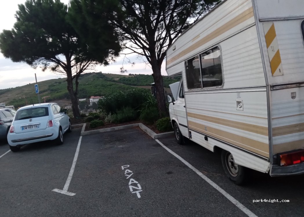 (66650) Banyuls-sur-Mer - Avenue Alain Gerbault — foto 3