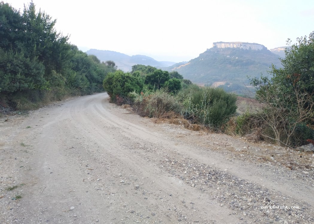 (07033) Osilo - Unnamed Road — foto 2