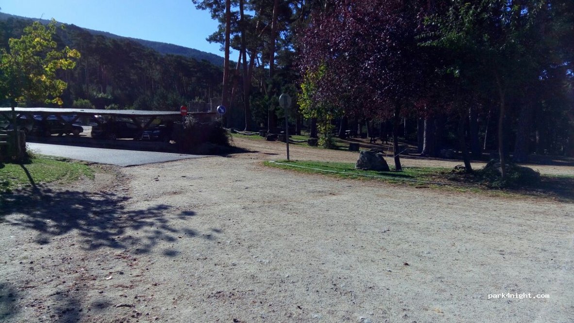 (40100) La Granja de San Ildefonso - CL-601 — foto 2