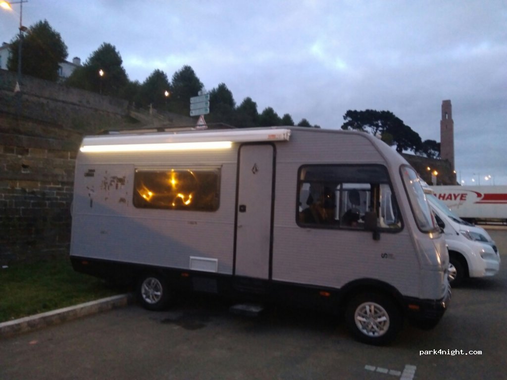 (29200) Brest - Rampe d'Accès au Port — foto 2