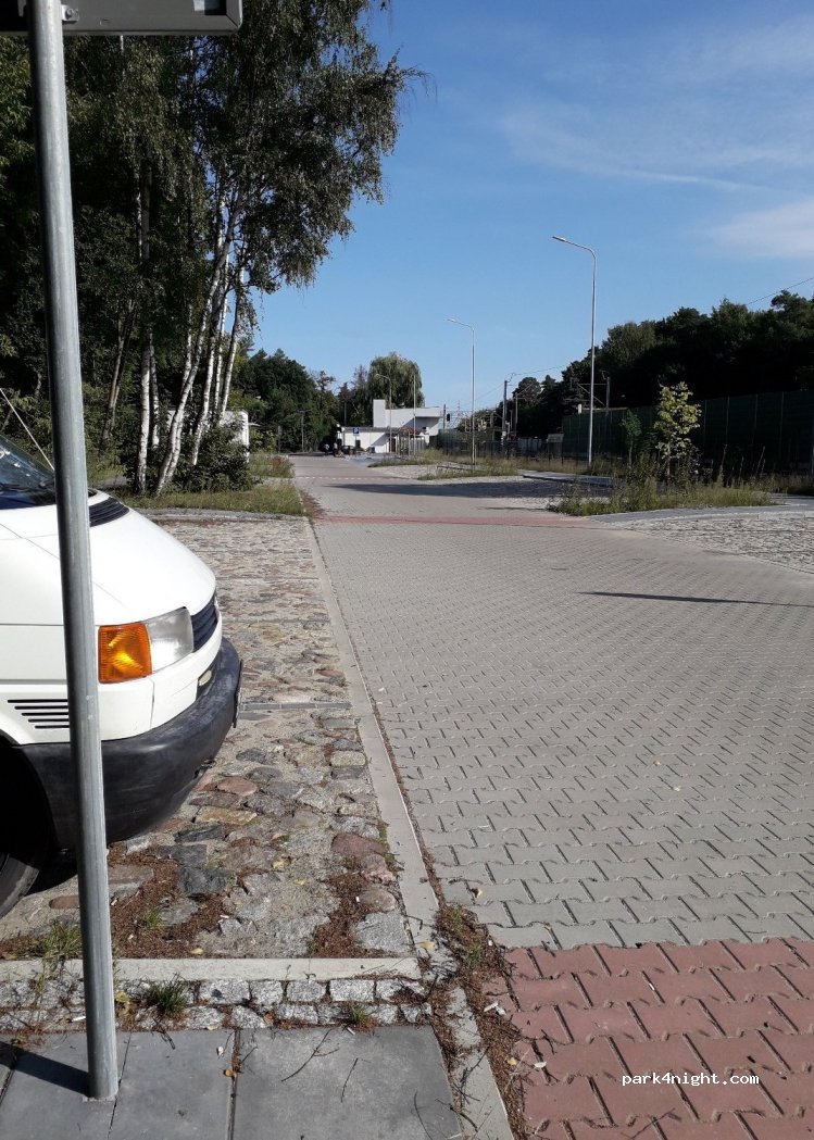(62-040) Puszczykowo - 6 Wczasowa — foto