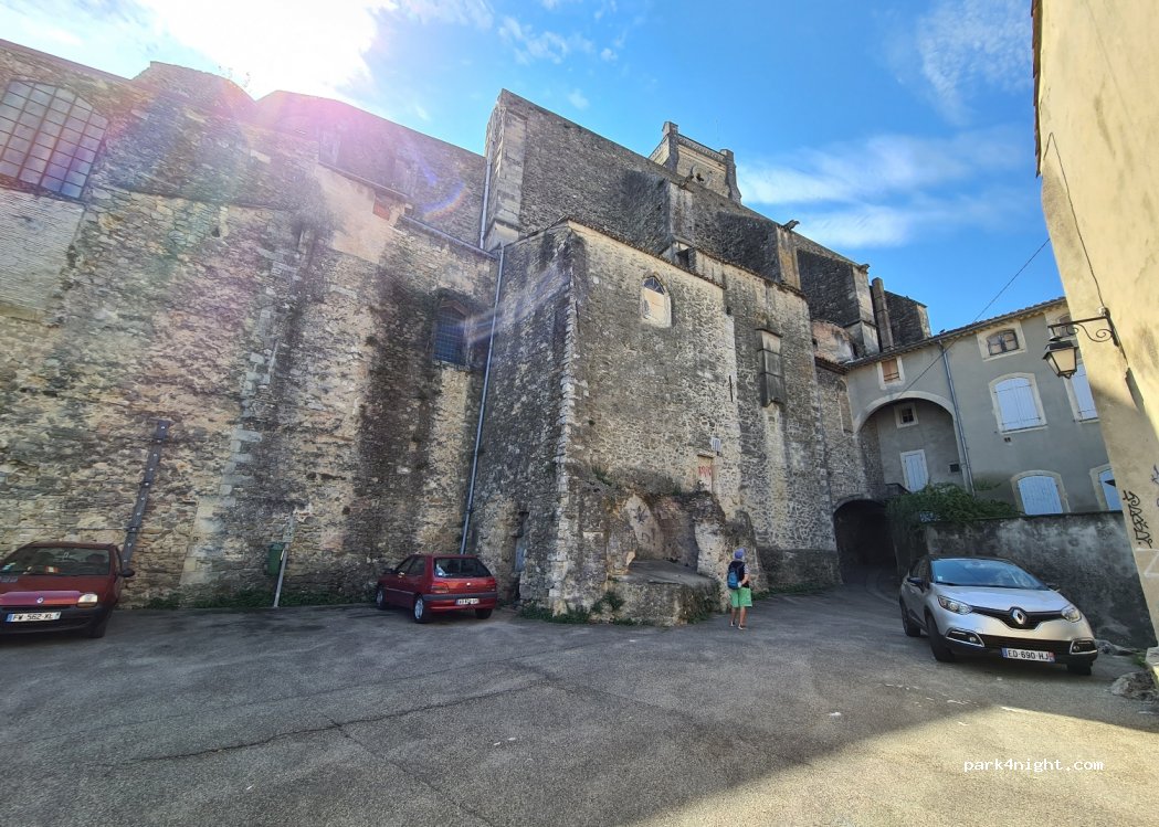 (30130) Pont-Saint-Esprit - 2 Rue du Nord — foto 2