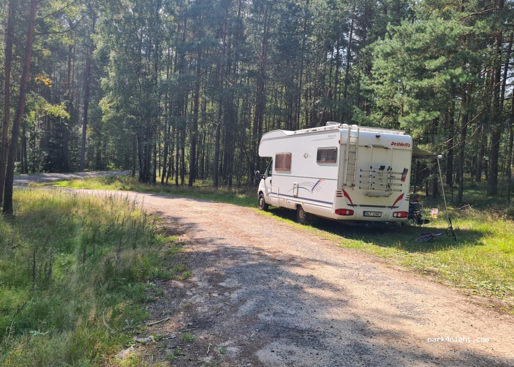 (471 28) Hamr na Jezeře - Unnamed Road — foto 2