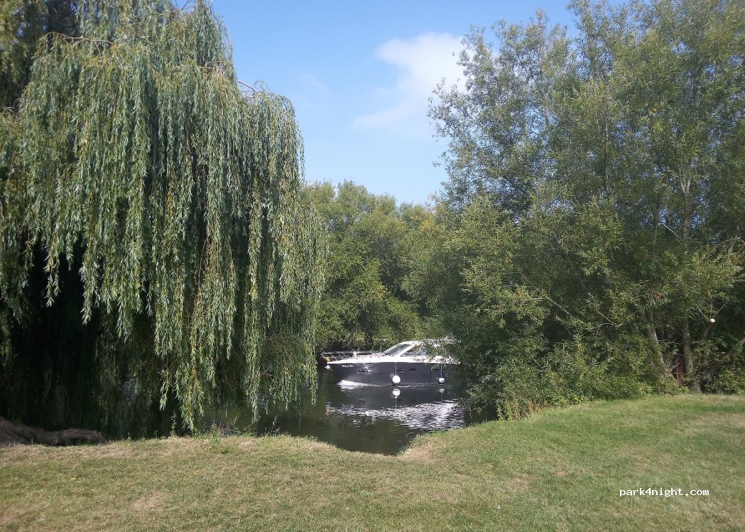 Riverside Camping — foto