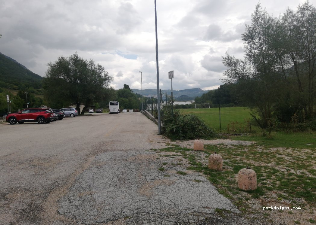 (67030) Villetta Barrea - 1 Via Del Lago — foto