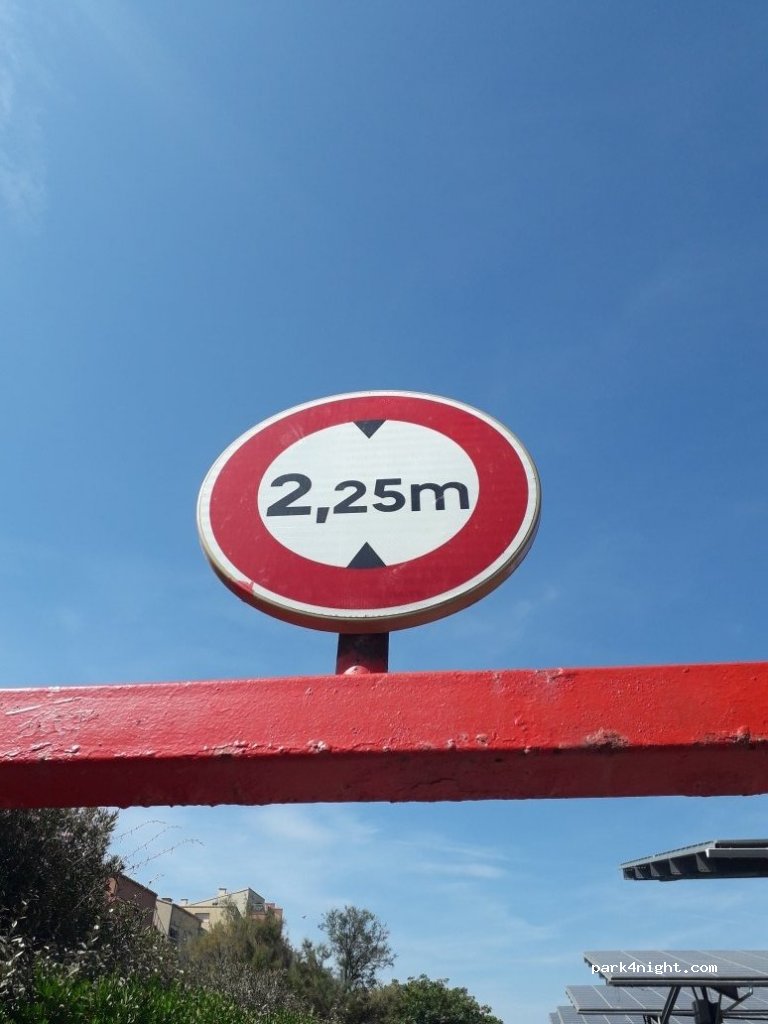 (34300) Agde - 6 Rue du Corps de Garde — foto 3