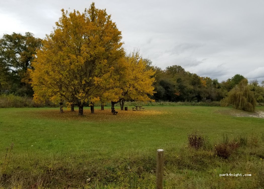 (18220) Brécy - 6 Rue du Château Botte — foto 2