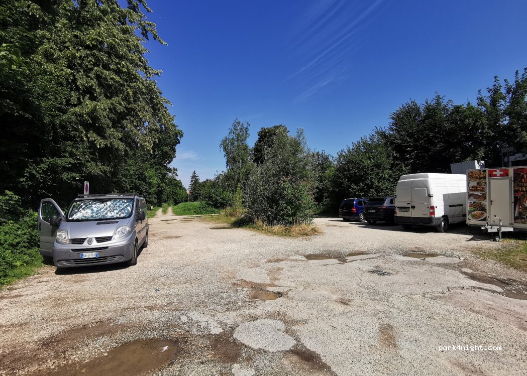 (4133) Pratteln - 20 Götzisbodenweg — foto 3